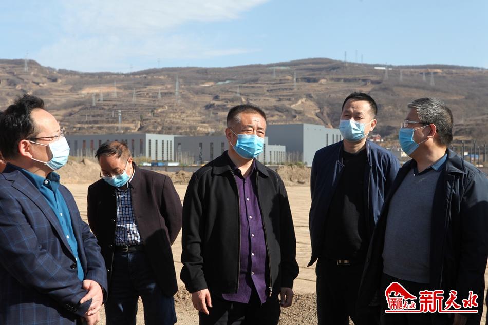 蔣曉強調(diào)研督查岷山機(jī)械搬遷項目建設(shè)情況