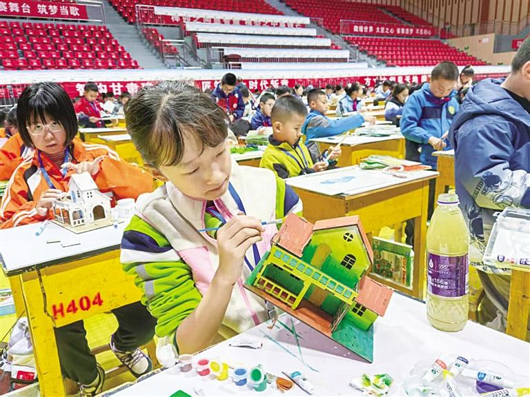 甘肅省青少年科技體育建筑模型教育競(jìng)賽開(kāi)賽